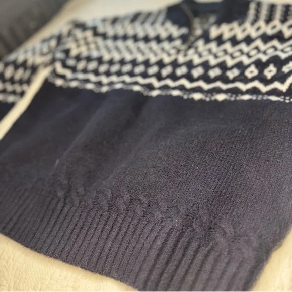 Talbots Black and White Women's Sweater - Picture 5 of 8